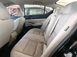 نيسان ألتيما